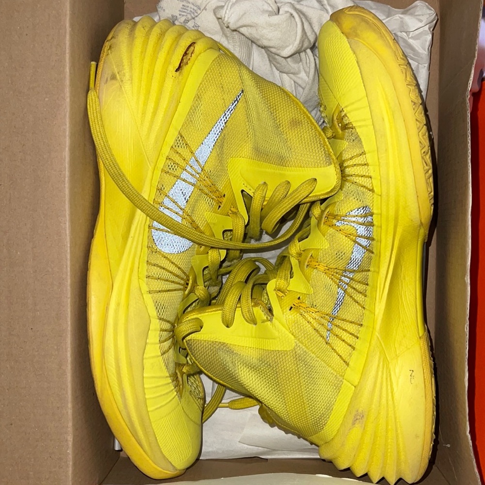 Yellow 2013 hyper dunks